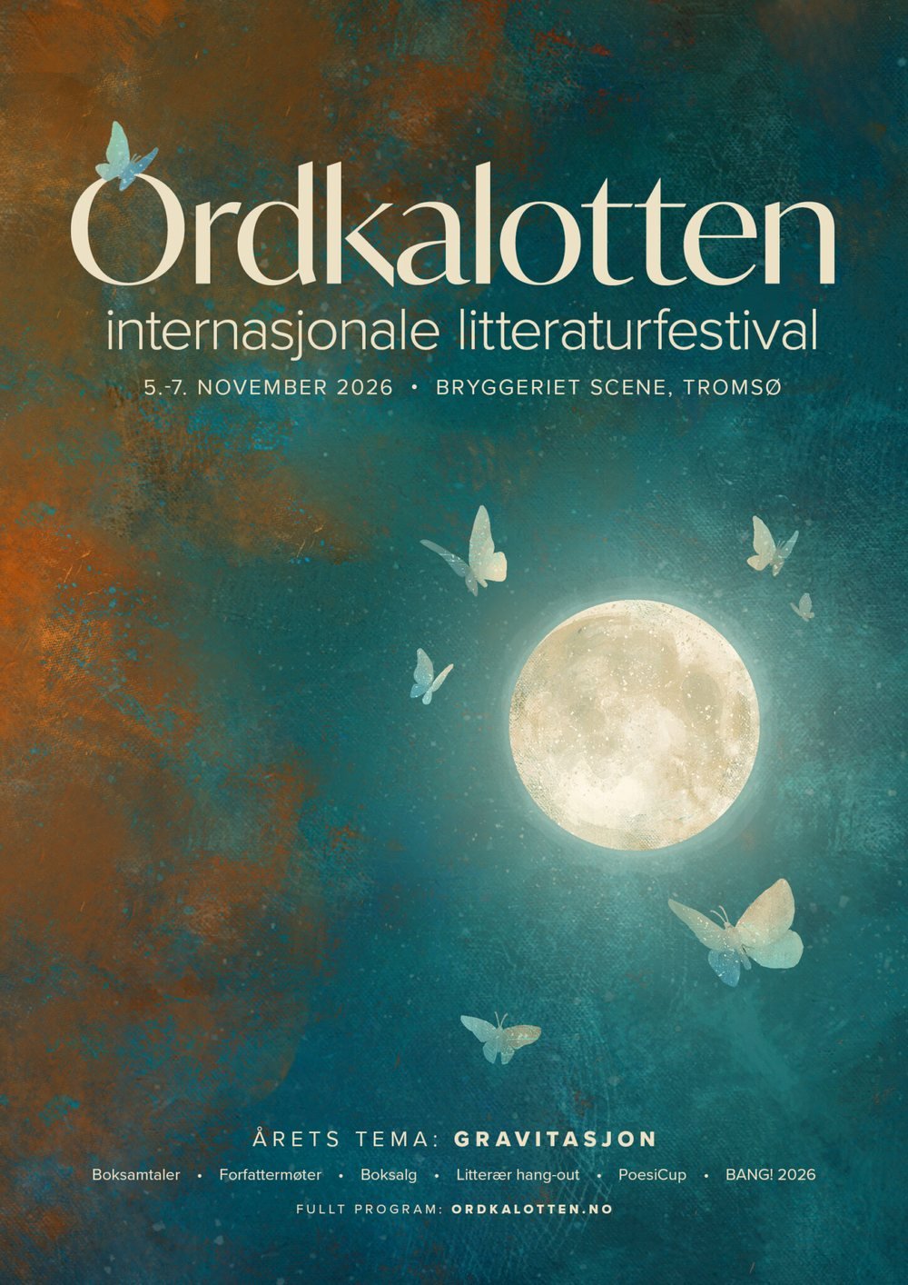 Festivalplakaten for 2026: en lysende fullmåne omgitt av sommerfugler mot en malt himmel i petrol og rust.